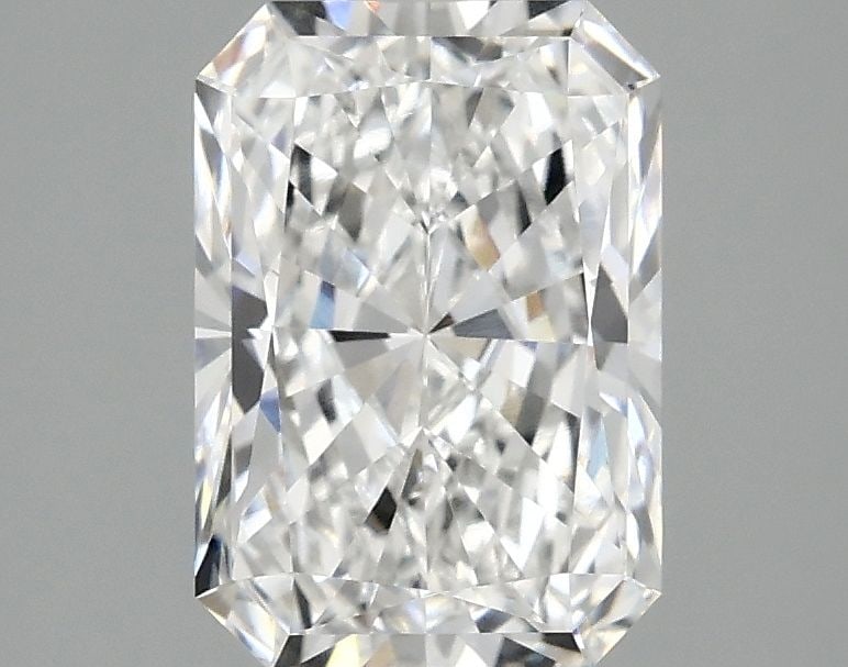 IGI Radiant 2.1ct E VVS2 - Loose Lab Diamond: IGI Radiant 2.1ct E VVS2 - Loose Lab Diamond Item Specifics: Source: This Is A Real Diamond Grown In A Lab Not Mined. Carat: 2.1 Cut: - Color: E Clarity: VVS2 Polish: EX Symmetry: EX Measurements: 9.0