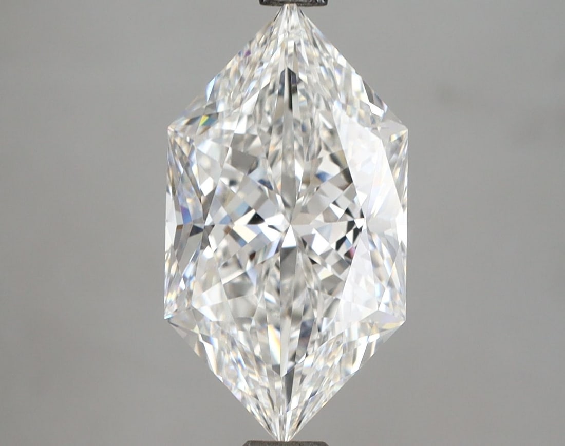 IGI Hexagonal 3.57ct E VVS1 - Loose Lab Diamond: IGI Hexagonal 3.57ct E VVS1 - Loose Lab Diamond Item Specifics: Source: This Is A Real Diamond Grown In A Lab Not Mined. Carat: 3.57 Cut: - Color: E Clarity: VVS1 Polish: EX Symmetry: EX Measurements: