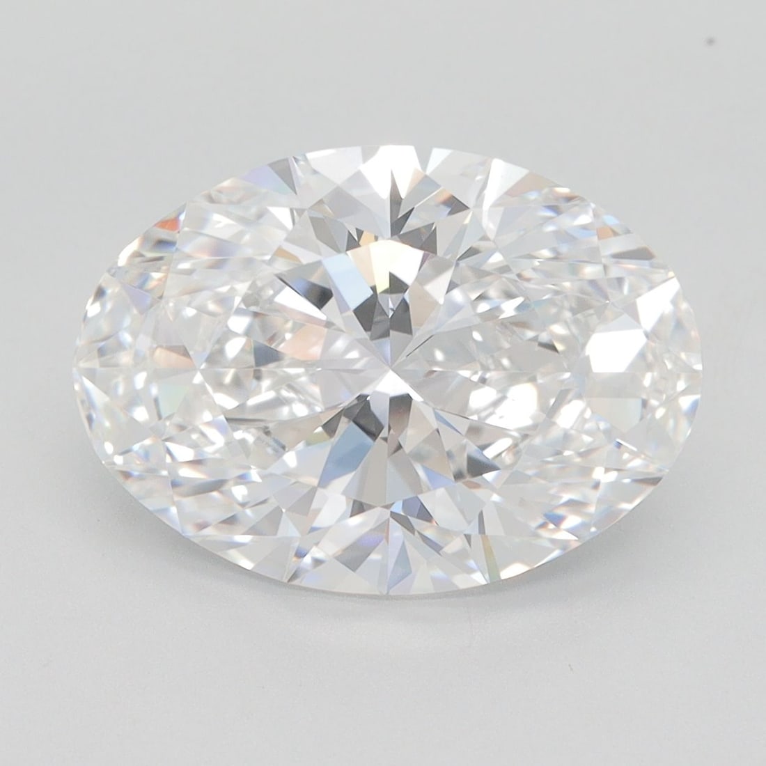 GIA Oval 5.02ct E VVS2 - Loose Lab Diamond: GIA Oval 5.02ct E VVS2 - Loose Lab Diamond Item Specifics: Source: This Is A Real Diamond Grown In A Lab Not Mined. Carat: 5.02 Cut: - Color: E Clarity: VVS2 Polish: EX Symmetry: EX Measurements: 13.6