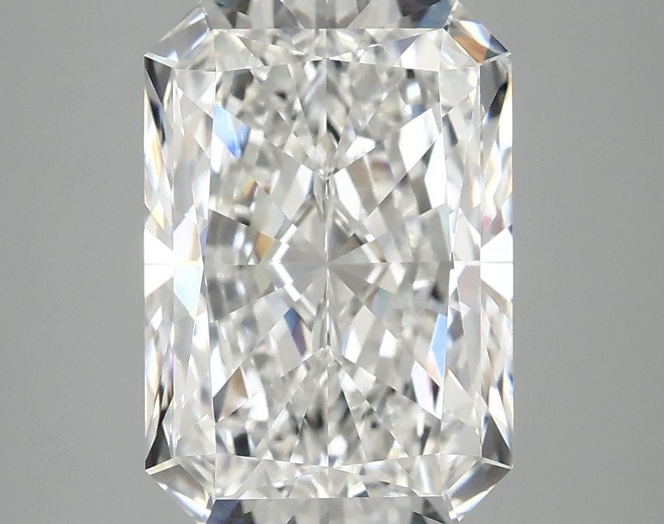 IGI Radiant 4.03ct E VVS2 - Loose Lab Diamond: IGI Radiant 4.03ct E VVS2 - Loose Lab Diamond Item Specifics: Source: This Is A Real Diamond Grown In A Lab Not Mined. Carat: 4.03 Cut: - Color: E Clarity: VVS2 Polish: EX Symmetry: EX Measurements: 1