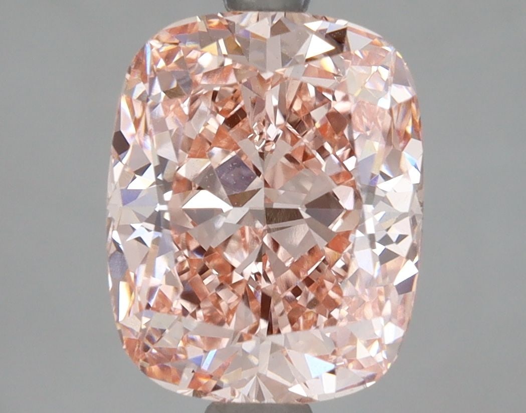 IGI Cushion Brilliant 3.25ct Fancy Intense Pink VVS2 - Loose Lab Diamond: IGI Cushion Brilliant 3.25ct Fancy Intense Pink VVS2 - Loose Lab Diamond Item Specifics: Source: This Is A Real Diamond Grown In A Lab Not Mined. Carat: 3.25 Cut: - Color: Fancy Intense Pink Clarity: 