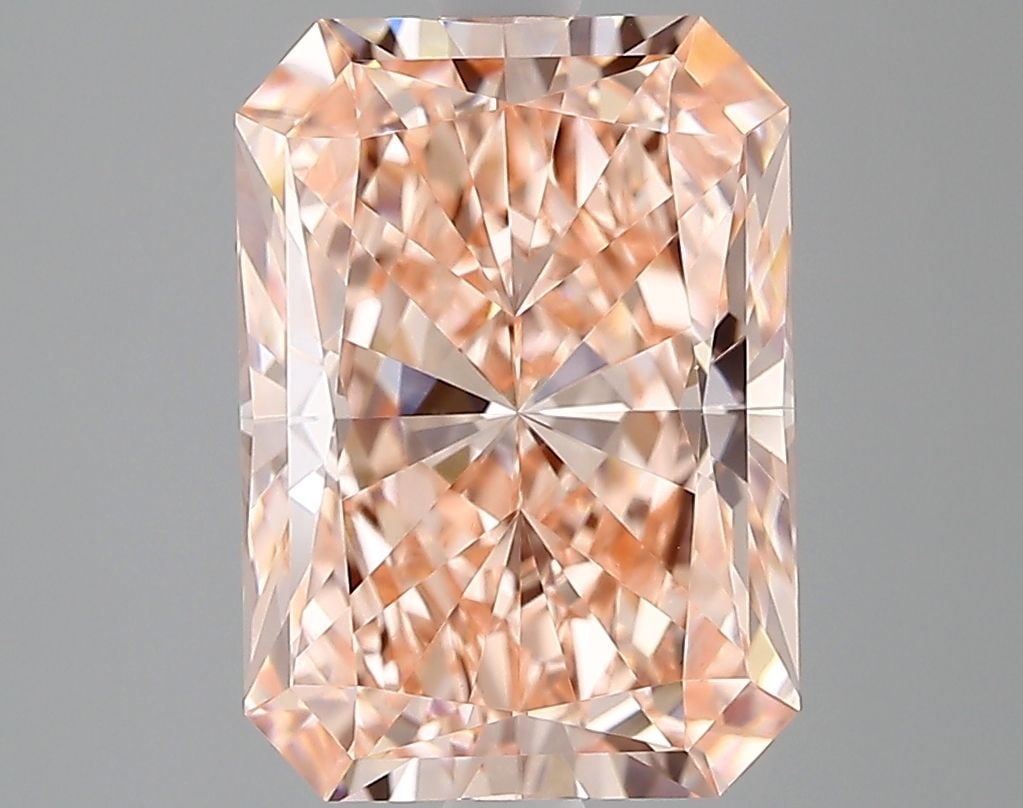 IGI Radiant 3.02ct Fancy Vivid Pink VVS2 - Loose Lab Diamond: IGI Radiant 3.02ct Fancy Vivid Pink VVS2 - Loose Lab Diamond Item Specifics: Source: This Is A Real Diamond Grown In A Lab Not Mined. Carat: 3.02 Cut: - Color: Fancy Vivid Pink Clarity: VVS2 Polish: