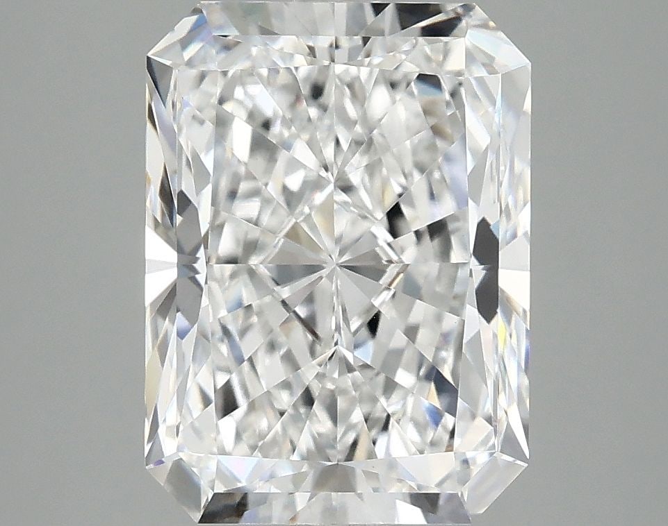 IGI Radiant 4.04ct D VVS2 - Loose Lab Diamond: IGI Radiant 4.04ct D VVS2 - Loose Lab Diamond Item Specifics: Source: This Is A Real Diamond Grown In A Lab Not Mined. Carat: 4.04 Cut: - Color: D Clarity: VVS2 Polish: EX Symmetry: EX Measurements: 1