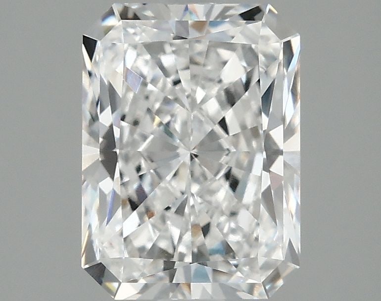 IGI Radiant 2.04ct E VVS2 - Loose Lab Diamond: IGI Radiant 2.04ct E VVS2 - Loose Lab Diamond Item Specifics: Source: This Is A Real Diamond Grown In A Lab Not Mined. Carat: 2.04 Cut: - Color: E Clarity: VVS2 Polish: EX Symmetry: EX Measurements: 8