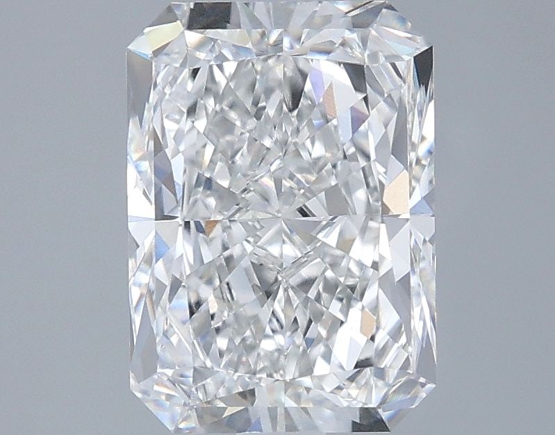 IGI Radiant 2.53ct E VVS1 - Loose Lab Diamond: IGI Radiant 2.53ct E VVS1 - Loose Lab Diamond Item Specifics: Source: This Is A Real Diamond Grown In A Lab Not Mined. Carat: 2.53 Cut: - Color: E Clarity: VVS1 Polish: EX Symmetry: EX Measurements: 9