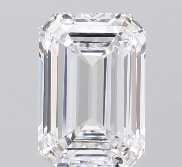 IGI Emerald 3.01ct E VVS2 - Loose Lab Diamond: IGI Emerald 3.01ct E VVS2 - Loose Lab Diamond Item Specifics: Source: This Is A Real Diamond Grown In A Lab Not Mined. Carat: 3.01 Cut: - Color: E Clarity: VVS2 Polish: EX Symmetry: EX Measurements: 1