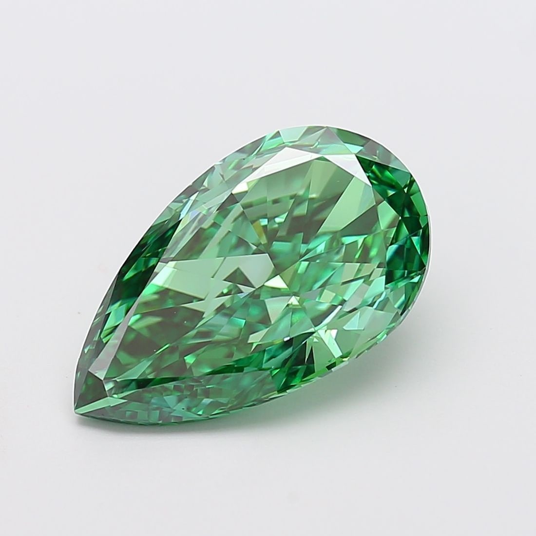 IGI Pear 7.02ct Fancy Vivid Green VVS2 - Loose Lab Diamond: IGI Pear 7.02ct Fancy Vivid Green VVS2 - Loose Lab Diamond Item Specifics: Source: This Is A Real Diamond Grown In A Lab Not Mined. Carat: 7.02 Cut: - Color: Fancy Vivid Green Clarity: VVS2 Polish: EX