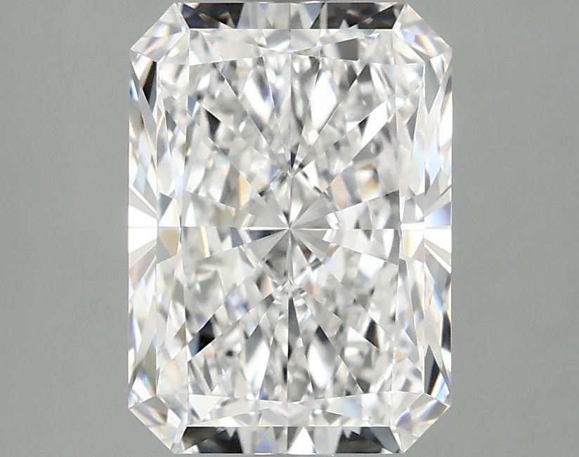 IGI Radiant 2.59ct E VVS2 - Loose Lab Diamond: IGI Radiant 2.59ct E VVS2 - Loose Lab Diamond Item Specifics: Source: This Is A Real Diamond Grown In A Lab Not Mined. Carat: 2.59 Cut: - Color: E Clarity: VVS2 Polish: EX Symmetry: EX Measurements: 9