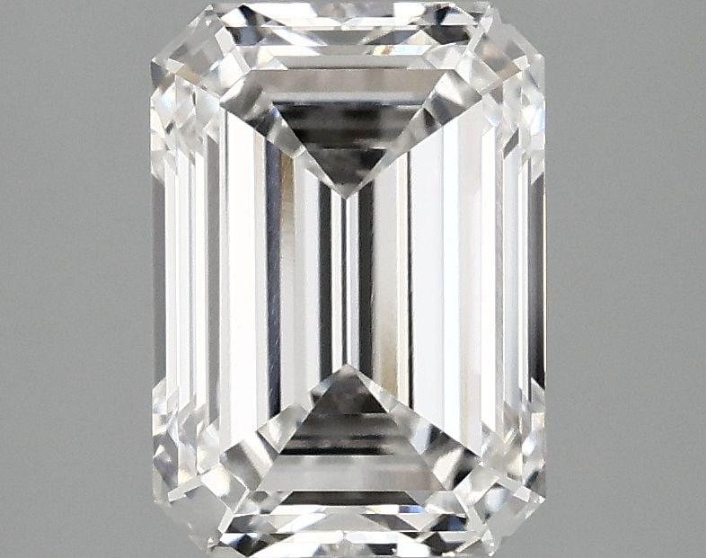 IGI Emerald 2.56ct E VVS2 - Loose Lab Diamond: IGI Emerald 2.56ct E VVS2 - Loose Lab Diamond Item Specifics: Source: This Is A Real Diamond Grown In A Lab Not Mined. Carat: 2.56 Cut: - Color: E Clarity: VVS2 Polish: EX Symmetry: EX Measurements: 9