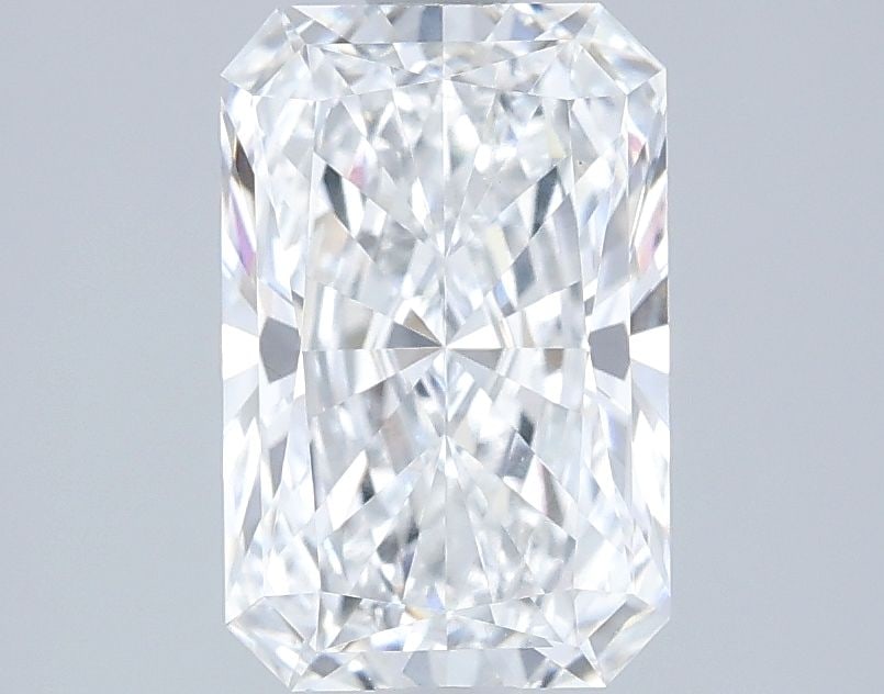 IGI Radiant 2.1ct E VVS2 - Loose Lab Diamond: IGI Radiant 2.1ct E VVS2 - Loose Lab Diamond Item Specifics: Source: This Is A Real Diamond Grown In A Lab Not Mined. Carat: 2.1 Cut: - Color: E Clarity: VVS2 Polish: EX Symmetry: EX Measurements: 9.4