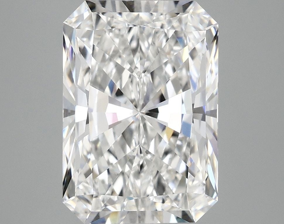 IGI Radiant 4.15ct D VVS2 - Loose Lab Diamond: IGI Radiant 4.15ct D VVS2 - Loose Lab Diamond Item Specifics: Source: This Is A Real Diamond Grown In A Lab Not Mined. Carat: 4.15 Cut: - Color: D Clarity: VVS2 Polish: EX Symmetry: EX Measurements: