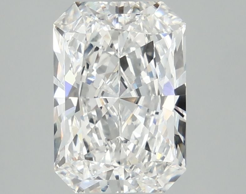IGI Radiant 2.57ct E VVS2 - Loose Lab Diamond: IGI Radiant 2.57ct E VVS2 - Loose Lab Diamond Item Specifics: Source: This Is A Real Diamond Grown In A Lab Not Mined. Carat: 2.57 Cut: - Color: E Clarity: VVS2 Polish: EX Symmetry: EX Measurements: