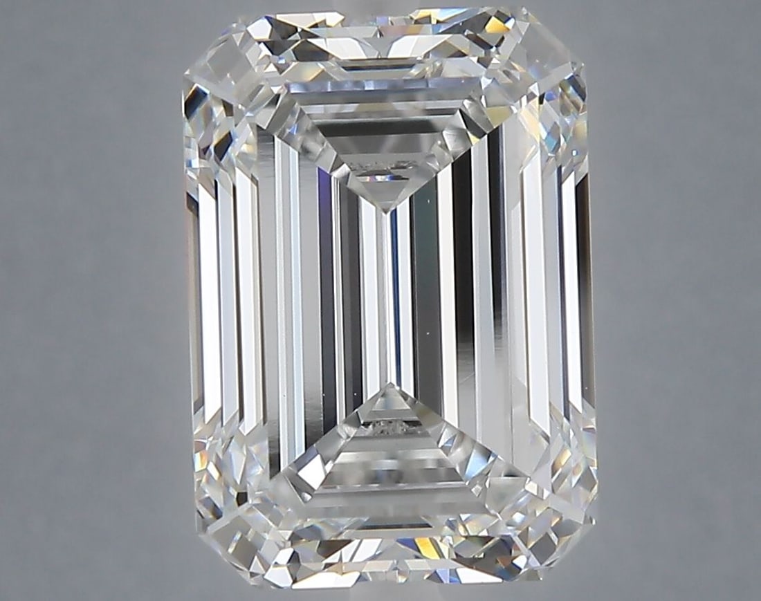 IGI Emerald 6.35ct E VVS2 - Loose Lab Diamond: IGI Emerald 6.35ct E VVS2 - Loose Lab Diamond Item Specifics: Source: This Is A Real Diamond Grown In A Lab Not Mined. Carat: 6.35 Cut: - Color: E Clarity: VVS2 Polish: EX Symmetry: EX Measurements: 1