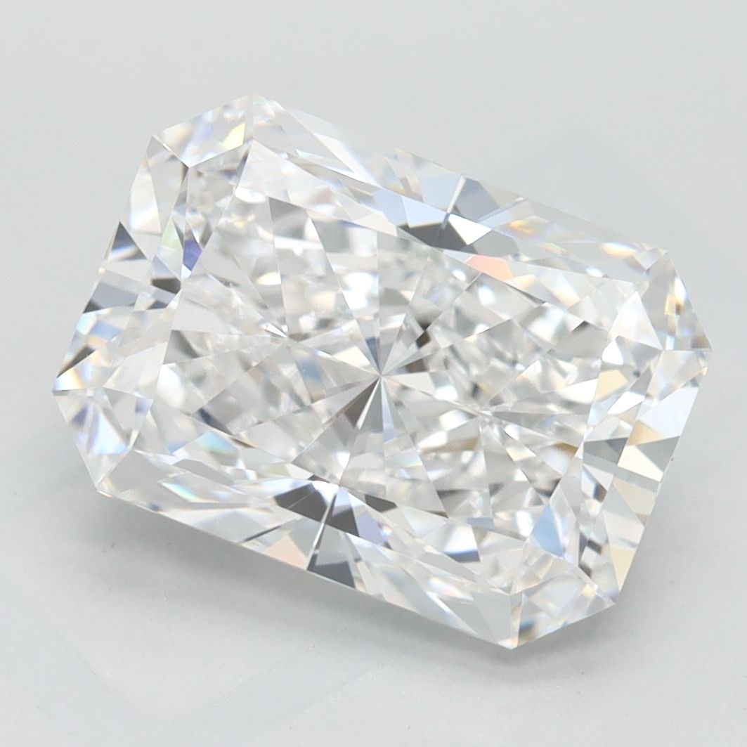 IGI Radiant 3.2ct D IF - Loose Lab Diamond: IGI Radiant 3.2ct D IF - Loose Lab Diamond Item Specifics: Source: This Is A Real Diamond Grown In A Lab Not Mined. Carat: 3.2 Cut: - Color: D Clarity: IF Polish: EX Symmetry: EX Measurements: 10.07L 