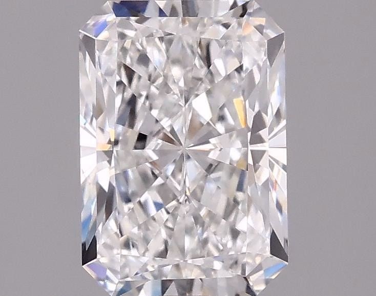 IGI Radiant 3.09ct D VVS2 - Loose Lab Diamond: IGI Radiant 3.09ct D VVS2 - Loose Lab Diamond Item Specifics: Source: This Is A Real Diamond Grown In A Lab Not Mined. Carat: 3.09 Cut: - Color: D Clarity: VVS2 Polish: EX Symmetry: EX Measurements: