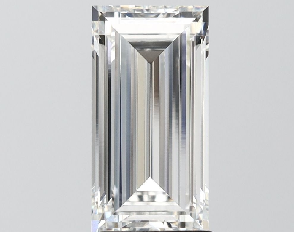 IGI Baguette 2.66ct F VVS2 - Loose Lab Diamond: IGI Baguette 2.66ct F VVS2 - Loose Lab Diamond Item Specifics: Source: This Is A Real Diamond Grown In A Lab Not Mined. Carat: 2.66 Cut: - Color: F Clarity: VVS2 Polish: EX Symmetry: EX Measurements: 