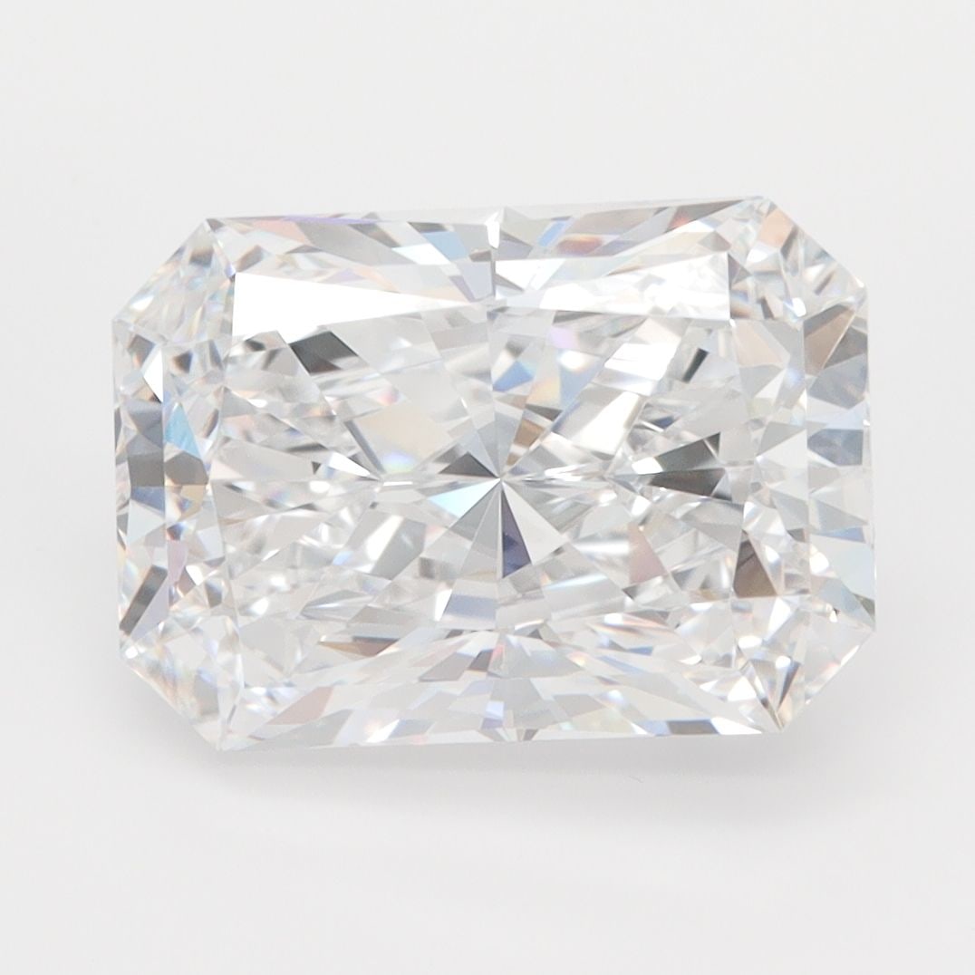 GIA Radiant 4.28ct D VVS1 - Loose Lab Diamond: GIA Radiant 4.28ct D VVS1 - Loose Lab Diamond Item Specifics: Source: This Is A Real Diamond Grown In A Lab Not Mined. Carat: 4.28 Cut: - Color: D Clarity: VVS1 Polish: EX Symmetry: EX Measurements: