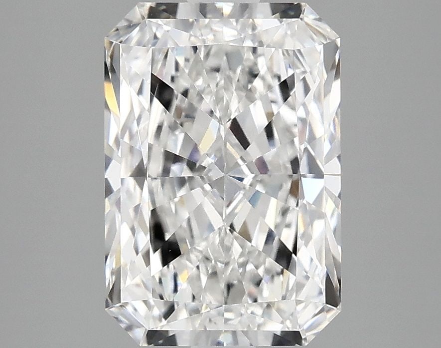 IGI Radiant 2.89ct E VVS2 - Loose Lab Diamond: IGI Radiant 2.89ct E VVS2 - Loose Lab Diamond Item Specifics: Source: This Is A Real Diamond Grown In A Lab Not Mined. Carat: 2.89 Cut: - Color: E Clarity: VVS2 Polish: EX Symmetry: EX Measurements: 1