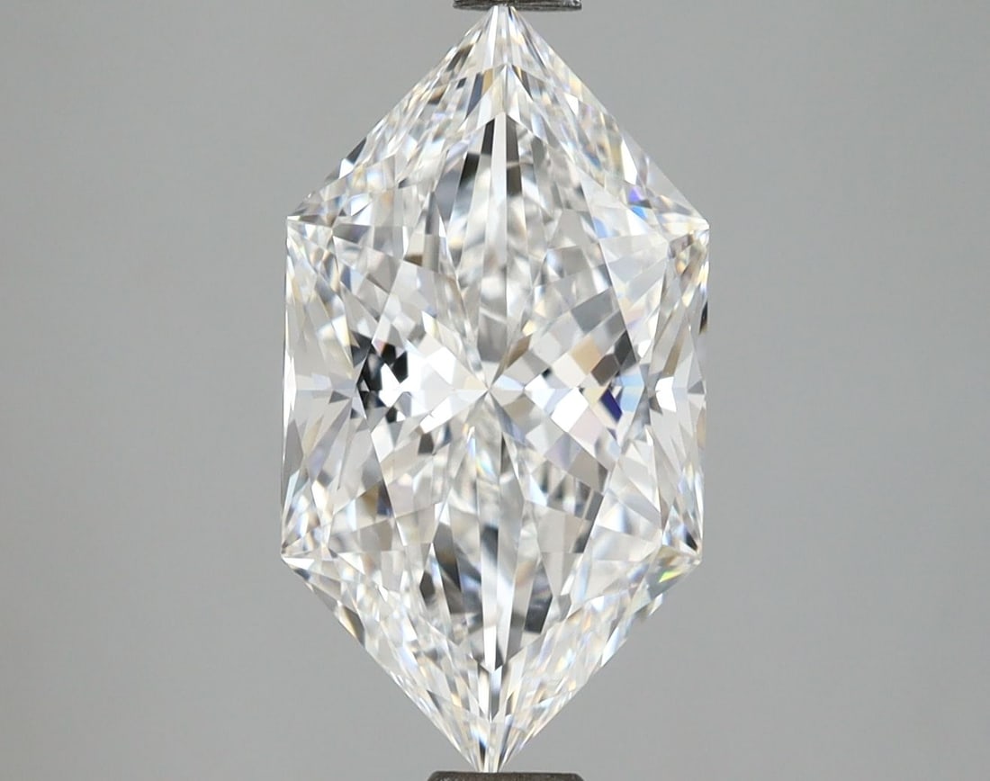 IGI Hexagonal 2.57ct E VVS2 - Loose Lab Diamond: IGI Hexagonal 2.57ct E VVS2 - Loose Lab Diamond Item Specifics: Source: This Is A Real Diamond Grown In A Lab Not Mined. Carat: 2.57 Cut: - Color: E Clarity: VVS2 Polish: EX Symmetry: EX Measurements: