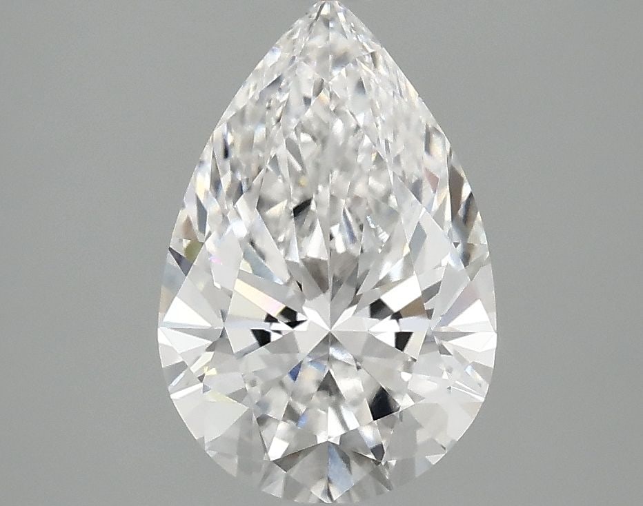 IGI Pear 2.01ct E VVS2 - Loose Lab Diamond: IGI Pear 2.01ct E VVS2 - Loose Lab Diamond Item Specifics: Source: This Is A Real Diamond Grown In A Lab Not Mined. Carat: 2.01 Cut: - Color: E Clarity: VVS2 Polish: EX Symmetry: EX Measurements: 10.9