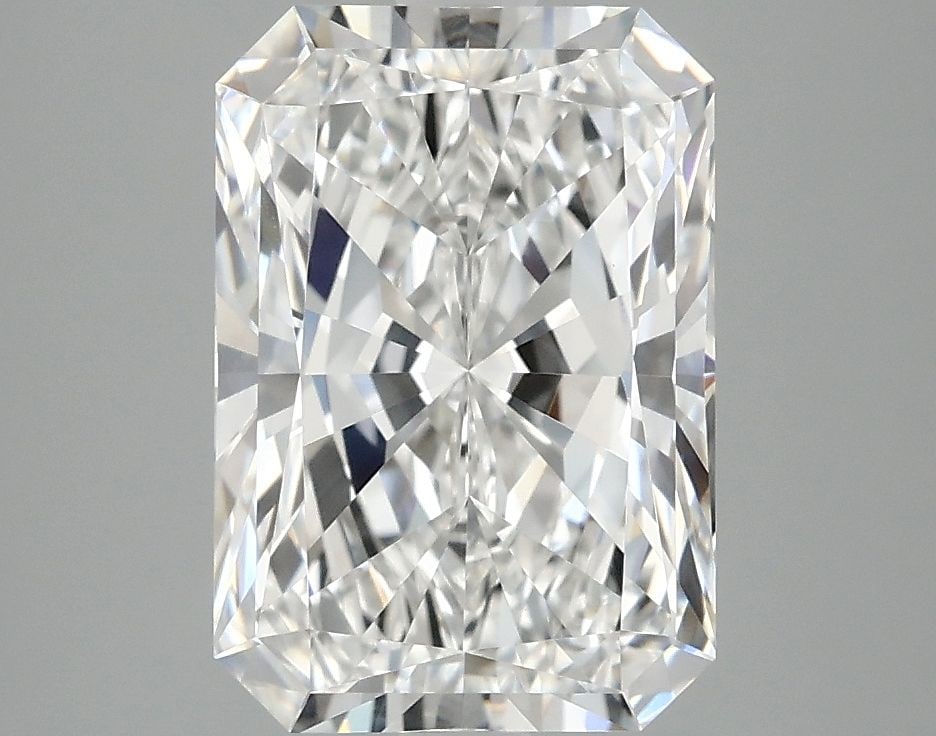 IGI Radiant 3.39ct E VVS2 - Loose Lab Diamond: IGI Radiant 3.39ct E VVS2 - Loose Lab Diamond Item Specifics: Source: This Is A Real Diamond Grown In A Lab Not Mined. Carat: 3.39 Cut: - Color: E Clarity: VVS2 Polish: EX Symmetry: EX Measurements: 1