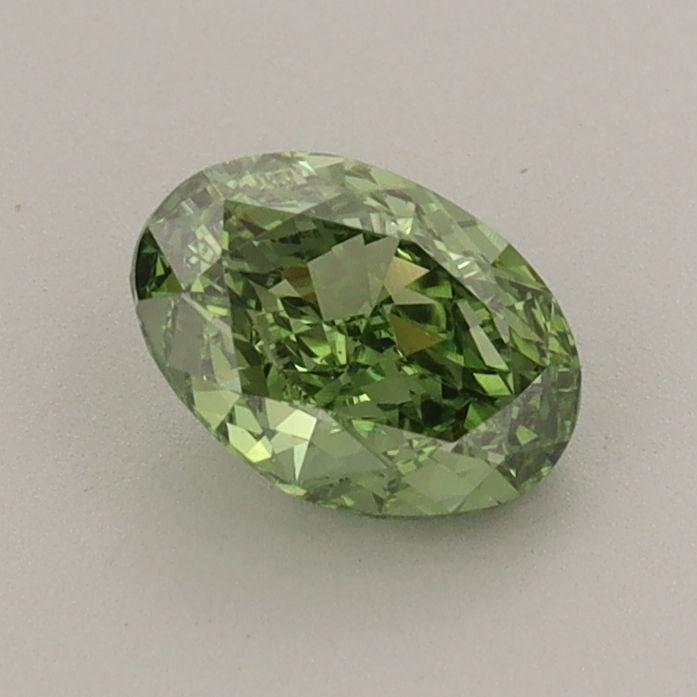 IGI Oval 0.77ct Fancy Vivid Green VVS2 - Loose Lab Diamond: IGI Oval 0.77ct Fancy Vivid Green VVS2 - Loose Lab Diamond Item Specifics: Source: This Is A Real Diamond Grown In A Lab Not Mined. Carat: 0.77 Cut: - Color: Fancy Vivid Green Clarity: VVS2 Polish: VG