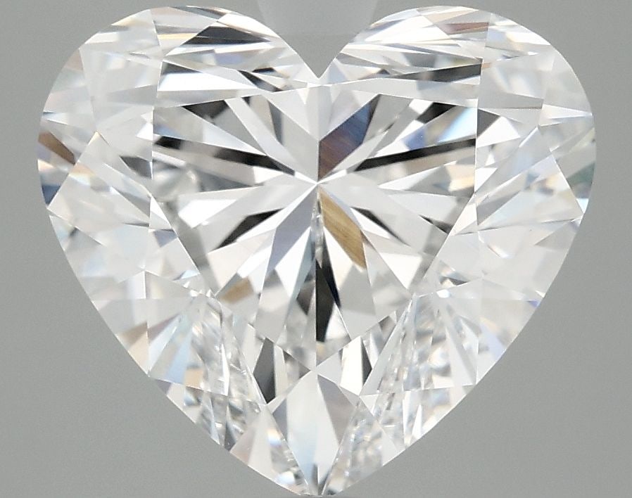 IGI Heart 4.08ct E VVS2 - Loose Lab Diamond: IGI Heart 4.08ct E VVS2 - Loose Lab Diamond Item Specifics: Source: This Is A Real Diamond Grown In A Lab Not Mined. Carat: 4.08 Cut: - Color: E Clarity: VVS2 Polish: EX Symmetry: EX Measurements: 9.9