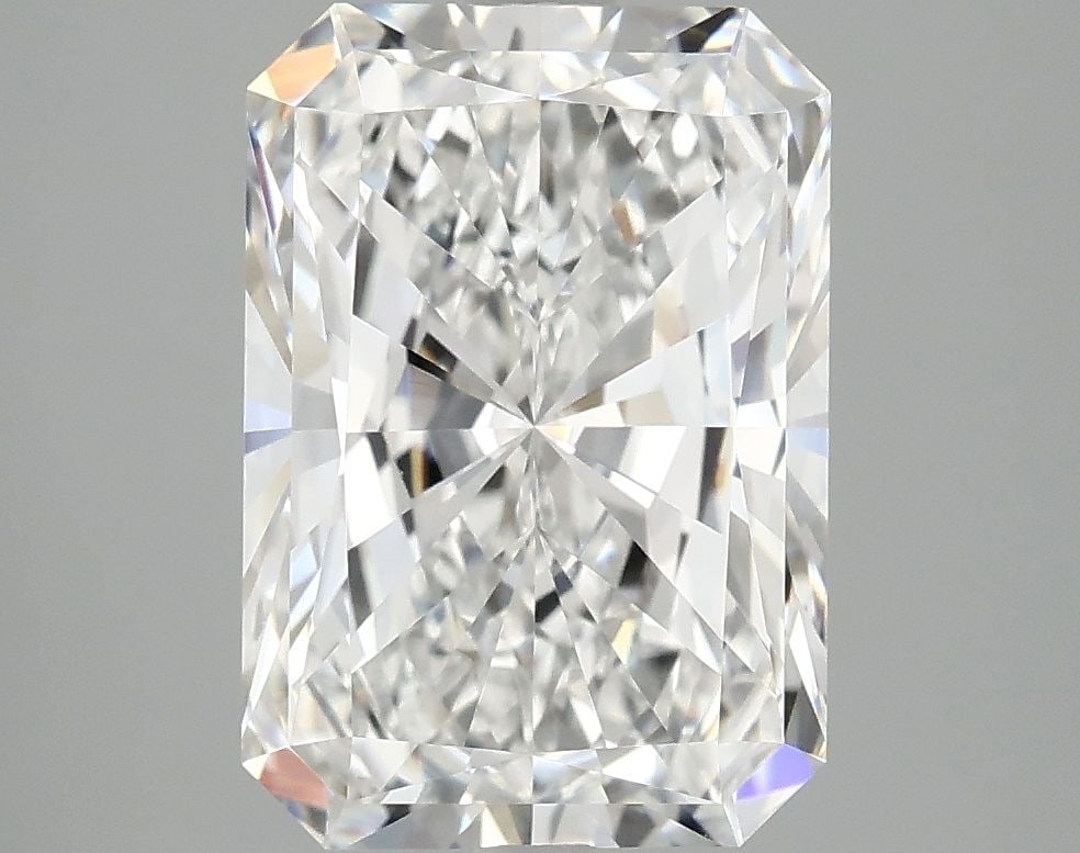 IGI Radiant 4.14ct E VVS2 - Loose Lab Diamond: IGI Radiant 4.14ct E VVS2 - Loose Lab Diamond Item Specifics: Source: This Is A Real Diamond Grown In A Lab Not Mined. Carat: 4.14 Cut: - Color: E Clarity: VVS2 Polish: EX Symmetry: EX Measurements: 1