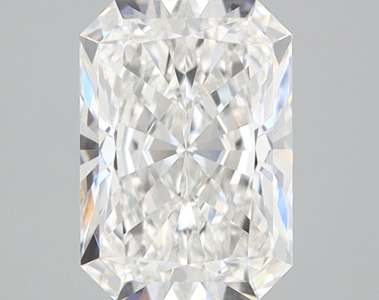 IGI Radiant 1.56ct E VVS2 - Loose Lab Diamond: IGI Radiant 1.56ct E VVS2 - Loose Lab Diamond Item Specifics: Source: This Is A Real Diamond Grown In A Lab Not Mined. Carat: 1.56 Cut: - Color: E Clarity: VVS2 Polish: EX Symmetry: EX Measurements: 8