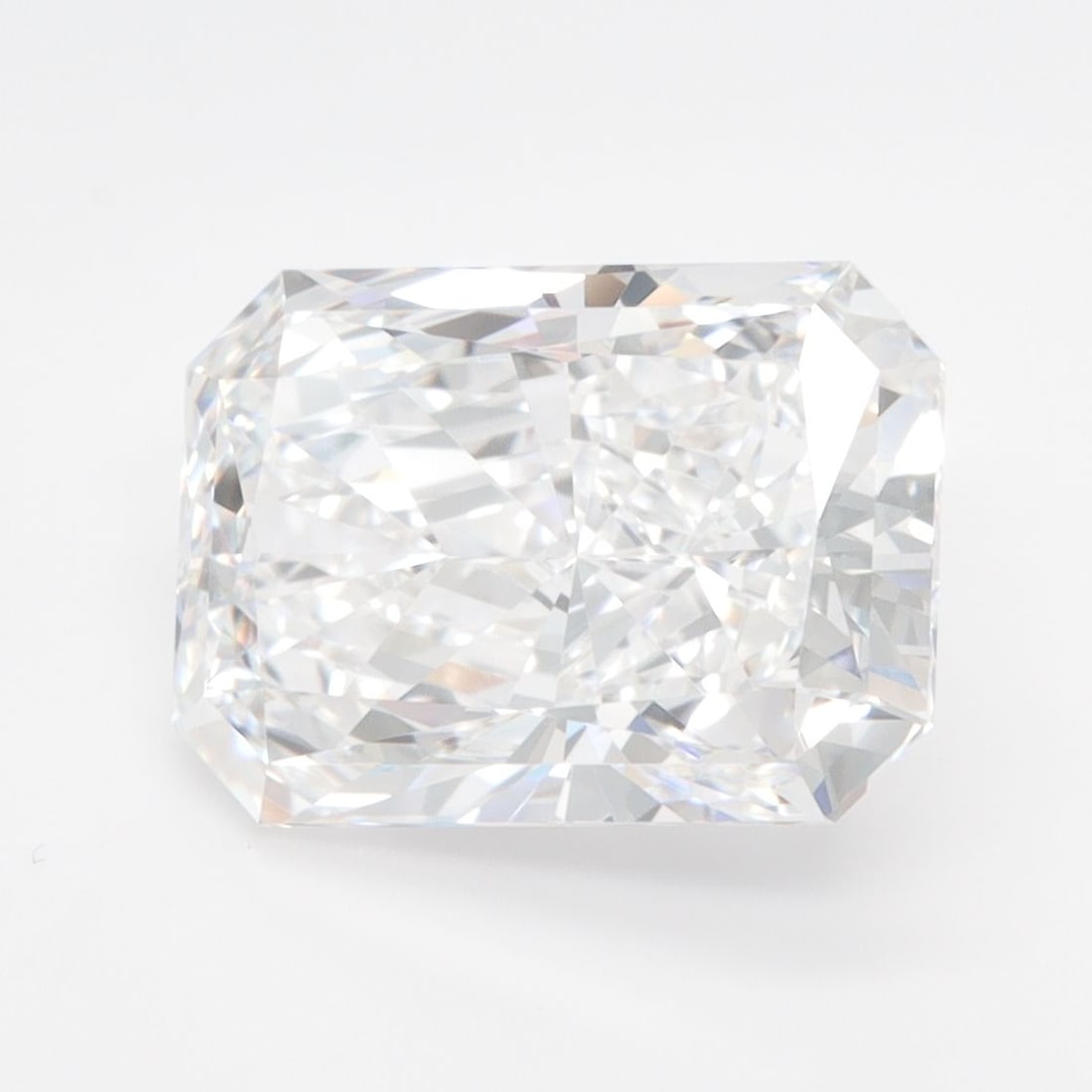 IGI Radiant 4.01ct D IF - Loose Lab Diamond: IGI Radiant 4.01ct D IF - Loose Lab Diamond Item Specifics: Source: This Is A Real Diamond Grown In A Lab Not Mined. Carat: 4.01 Cut: - Color: D Clarity: IF Polish: EX Symmetry: EX Measurements: 11.13