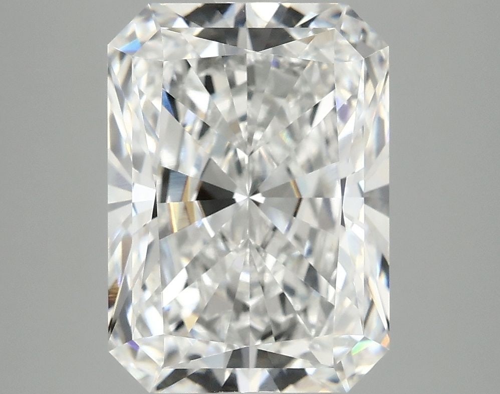 IGI Radiant 4.81ct E VVS2 - Loose Lab Diamond: IGI Radiant 4.81ct E VVS2 - Loose Lab Diamond Item Specifics: Source: This Is A Real Diamond Grown In A Lab Not Mined. Carat: 4.81 Cut: - Color: E Clarity: VVS2 Polish: EX Symmetry: EX Measurements: 1