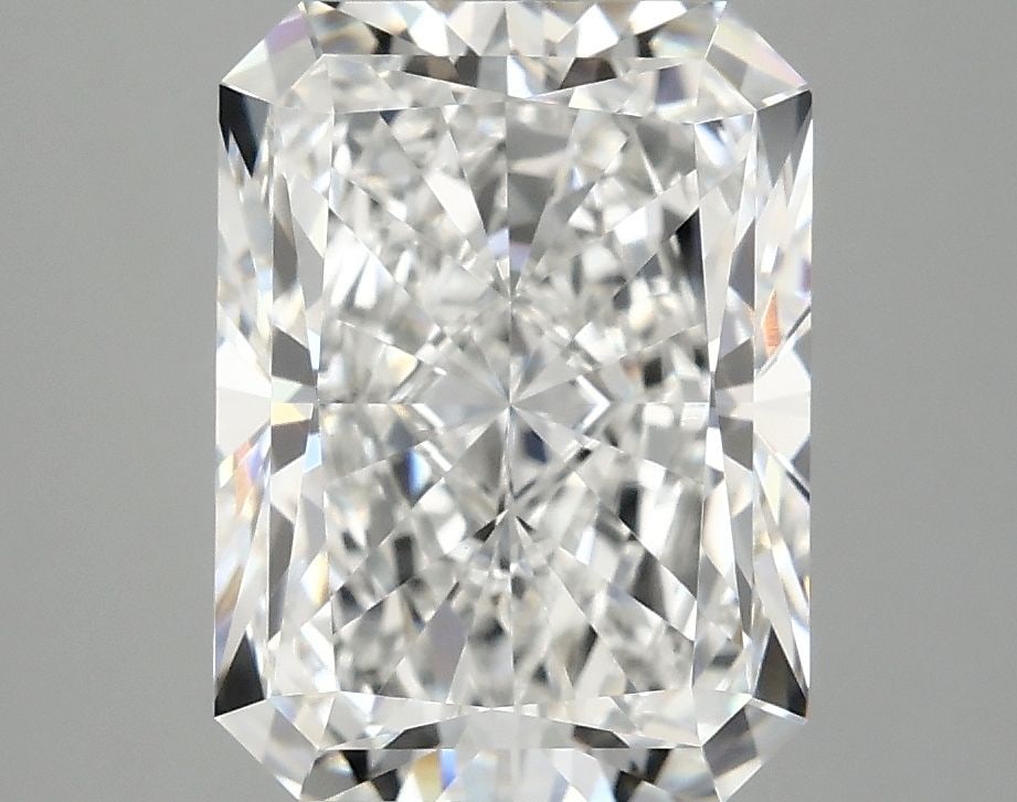 IGI Radiant 4.18ct E VVS2 - Loose Lab Diamond: IGI Radiant 4.18ct E VVS2 - Loose Lab Diamond Item Specifics: Source: This Is A Real Diamond Grown In A Lab Not Mined. Carat: 4.18 Cut: - Color: E Clarity: VVS2 Polish: EX Symmetry: EX Measurements: 1