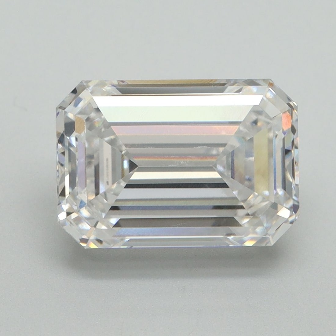 IGI Emerald 4.12ct D VVS2 - Loose Lab Diamond: IGI Emerald 4.12ct D VVS2 - Loose Lab Diamond Item Specifics: Source: This Is A Real Diamond Grown In A Lab Not Mined. Carat: 4.12 Cut: - Color: D Clarity: VVS2 Polish: EX Symmetry: EX Measurements: 1