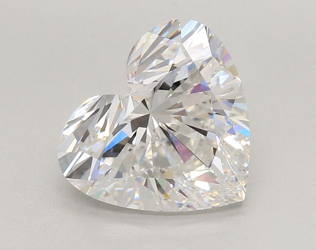 IGI Heart 4.03ct E VVS2 - Loose Lab Diamond: IGI Heart 4.03ct E VVS2 - Loose Lab Diamond Item Specifics: Source: This Is A Real Diamond Grown In A Lab Not Mined. Carat: 4.03 Cut: - Color: E Clarity: VVS2 Polish: EX Symmetry: EX Measurements: 9.8