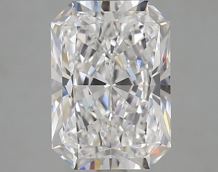 GIA Radiant 3.33ct D VVS2 - Loose Lab Diamond: GIA Radiant 3.33ct D VVS2 - Loose Lab Diamond Item Specifics: Source: This Is A Real Diamond Grown In A Lab Not Mined. Carat: 3.33 Cut: - Color: D Clarity: VVS2 Polish: EX Symmetry: EX Measurements: 1