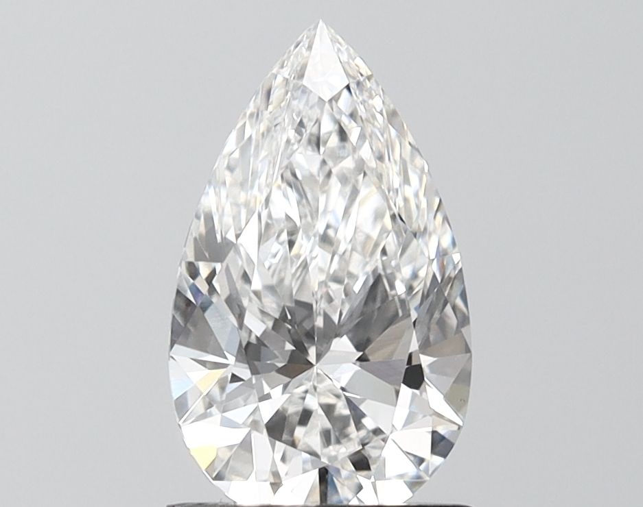 IGI Pear 1.61ct E VVS2 - Loose Lab Diamond: IGI Pear 1.61ct E VVS2 - Loose Lab Diamond Item Specifics: Source: This Is A Real Diamond Grown In A Lab Not Mined. Carat: 1.61 Cut: - Color: E Clarity: VVS2 Polish: EX Symmetry: EX Measurements: 10.8