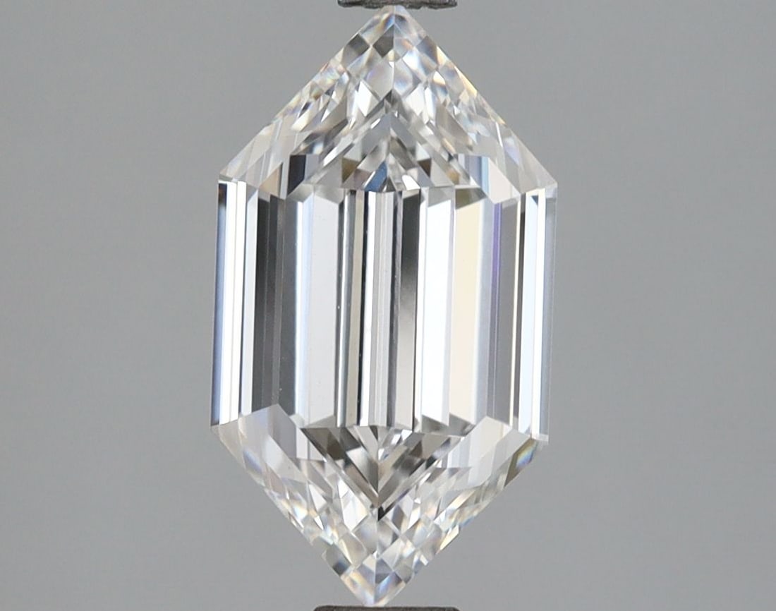 IGI Hexagonal 2.32ct E VVS2 - Loose Lab Diamond: IGI Hexagonal 2.32ct E VVS2 - Loose Lab Diamond Item Specifics: Source: This Is A Real Diamond Grown In A Lab Not Mined. Carat: 2.32 Cut: - Color: E Clarity: VVS2 Polish: EX Symmetry: EX Measurements: