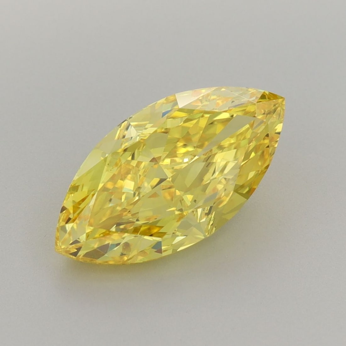 IGI Marquise 2.74ct Fancy Vivid Yellow VVS2 - Loose Lab Diamond: IGI Marquise 2.74ct Fancy Vivid Yellow VVS2 - Loose Lab Diamond Item Specifics: Source: This Is A Real Diamond Grown In A Lab Not Mined. Carat: 2.74 Cut: - Color: Fancy Vivid Yellow Clarity: VVS2 Poli