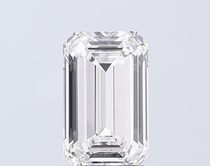 IGI Emerald 2.41ct E IF - Loose Lab Diamond: IGI Emerald 2.41ct E IF - Loose Lab Diamond Item Specifics: Source: This Is A Real Diamond Grown In A Lab Not Mined. Carat: 2.41 Cut: - Color: E Clarity: IF Polish: EX Symmetry: EX Measurements: 9.92L