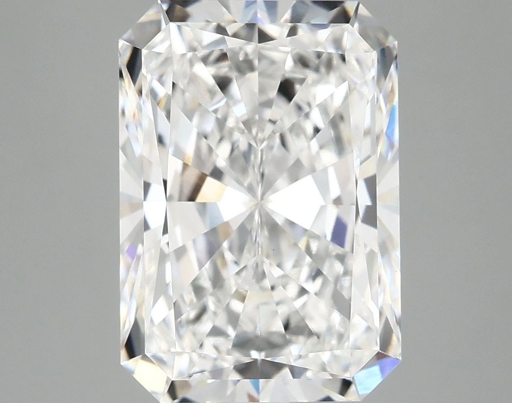 IGI Radiant 4.99ct D VVS2 - Loose Lab Diamond: IGI Radiant 4.99ct D VVS2 - Loose Lab Diamond Item Specifics: Source: This Is A Real Diamond Grown In A Lab Not Mined. Carat: 4.99 Cut: - Color: D Clarity: VVS2 Polish: EX Symmetry: EX Measurements: 1