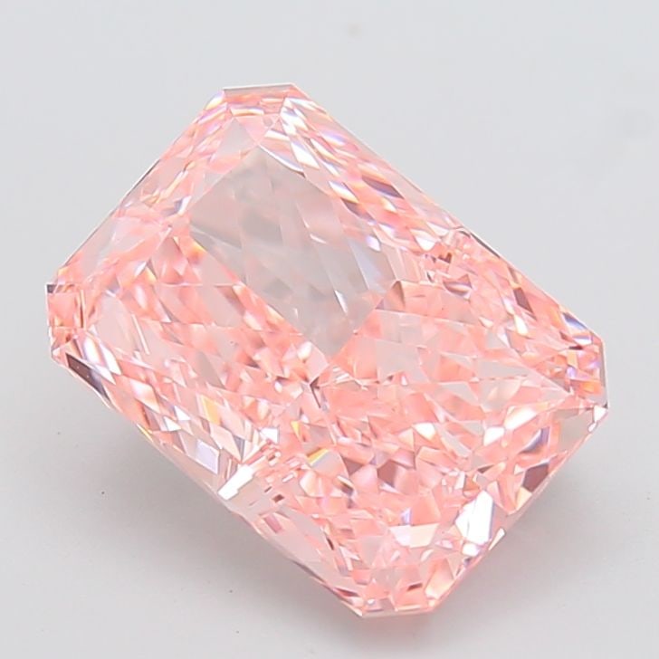 IGI Radiant 5.56ct Fancy Vivid Pink VVS2 - Loose Lab Diamond: IGI Radiant 5.56ct Fancy Vivid Pink VVS2 - Loose Lab Diamond Item Specifics: Source: This Is A Real Diamond Grown In A Lab Not Mined. Carat: 5.56 Cut: - Color: Fancy Vivid Pink Clarity: VVS2 Polish: E