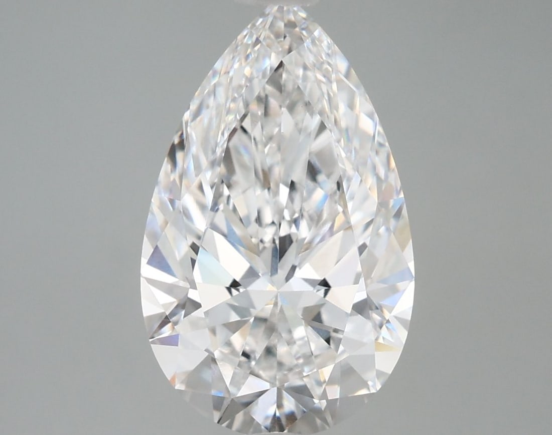 IGI Pear 3.82ct D VVS2 - Loose Lab Diamond: IGI Pear 3.82ct D VVS2 - Loose Lab Diamond Item Specifics: Source: This Is A Real Diamond Grown In A Lab Not Mined. Carat: 3.82 Cut: - Color: D Clarity: VVS2 Polish: EX Symmetry: EX Measurements: 14.0