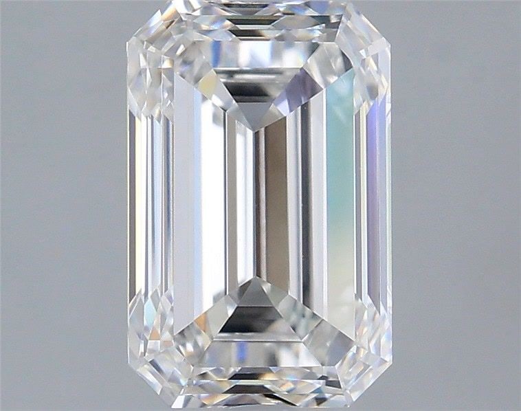 IGI Emerald 3.2ct E VVS2 - Loose Lab Diamond: IGI Emerald 3.2ct E VVS2 - Loose Lab Diamond Item Specifics: Source: This Is A Real Diamond Grown In A Lab Not Mined. Carat: 3.2 Cut: - Color: E Clarity: VVS2 Polish: EX Symmetry: EX Measurements: 10.