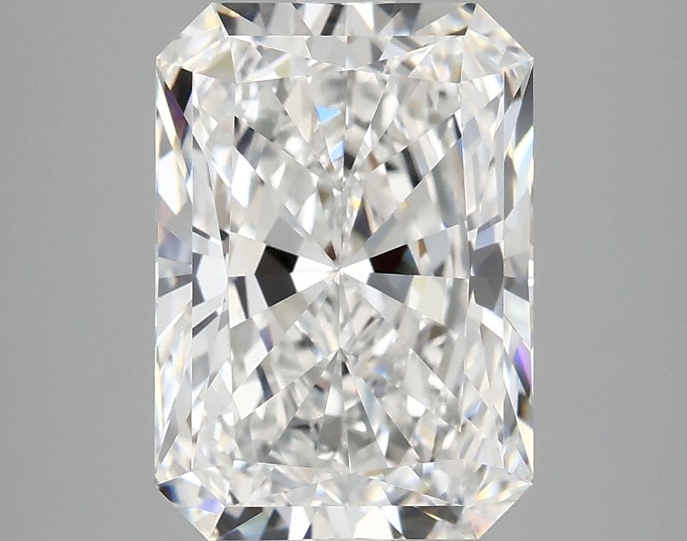 IGI Radiant 4.19ct D VVS2 - Loose Lab Diamond: IGI Radiant 4.19ct D VVS2 - Loose Lab Diamond Item Specifics: Source: This Is A Real Diamond Grown In A Lab Not Mined. Carat: 4.19 Cut: - Color: D Clarity: VVS2 Polish: EX Symmetry: EX Measurements: