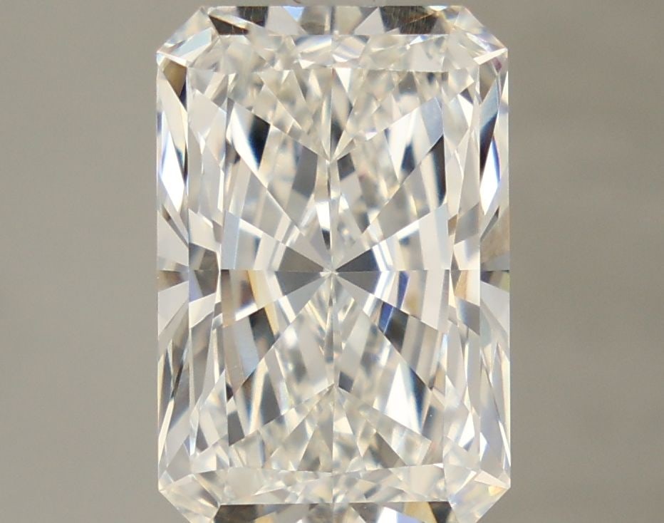 IGI Radiant 4.06ct F VVS1 - Loose Lab Diamond: IGI Radiant 4.06ct F VVS1 - Loose Lab Diamond Item Specifics: Source: This Is A Real Diamond Grown In A Lab Not Mined. Carat: 4.06 Cut: - Color: F Clarity: VVS1 Polish: EX Symmetry: EX Measurements: 1