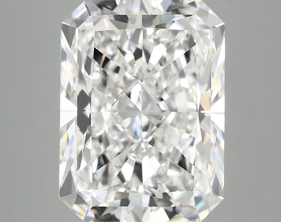 IGI Radiant 4.05ct E VVS2 - Loose Lab Diamond: IGI Radiant 4.05ct E VVS2 - Loose Lab Diamond Item Specifics: Source: This Is A Real Diamond Grown In A Lab Not Mined. Carat: 4.05 Cut: - Color: E Clarity: VVS2 Polish: EX Symmetry: EX Measurements: 1