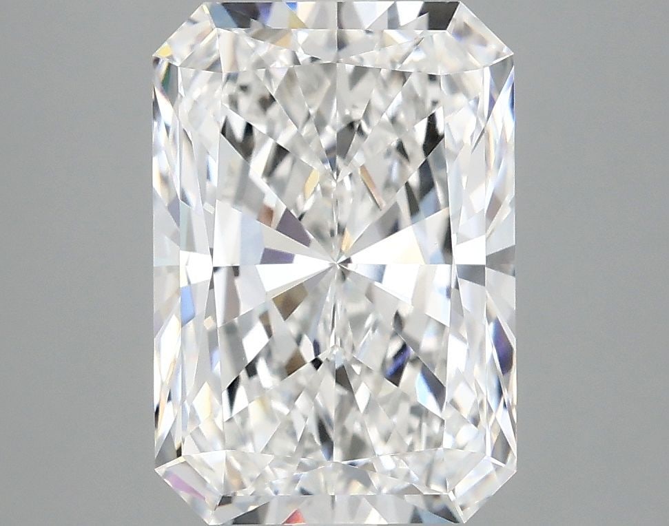 IGI Radiant 4.1ct E VVS2 - Loose Lab Diamond: IGI Radiant 4.1ct E VVS2 - Loose Lab Diamond Item Specifics: Source: This Is A Real Diamond Grown In A Lab Not Mined. Carat: 4.1 Cut: - Color: E Clarity: VVS2 Polish: EX Symmetry: EX Measurements: 11.
