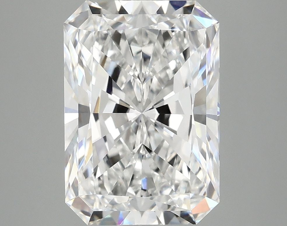 IGI Radiant 4.07ct D VVS2 - Loose Lab Diamond: IGI Radiant 4.07ct D VVS2 - Loose Lab Diamond Item Specifics: Source: This Is A Real Diamond Grown In A Lab Not Mined. Carat: 4.07 Cut: - Color: D Clarity: VVS2 Polish: EX Symmetry: EX Measurements: 1