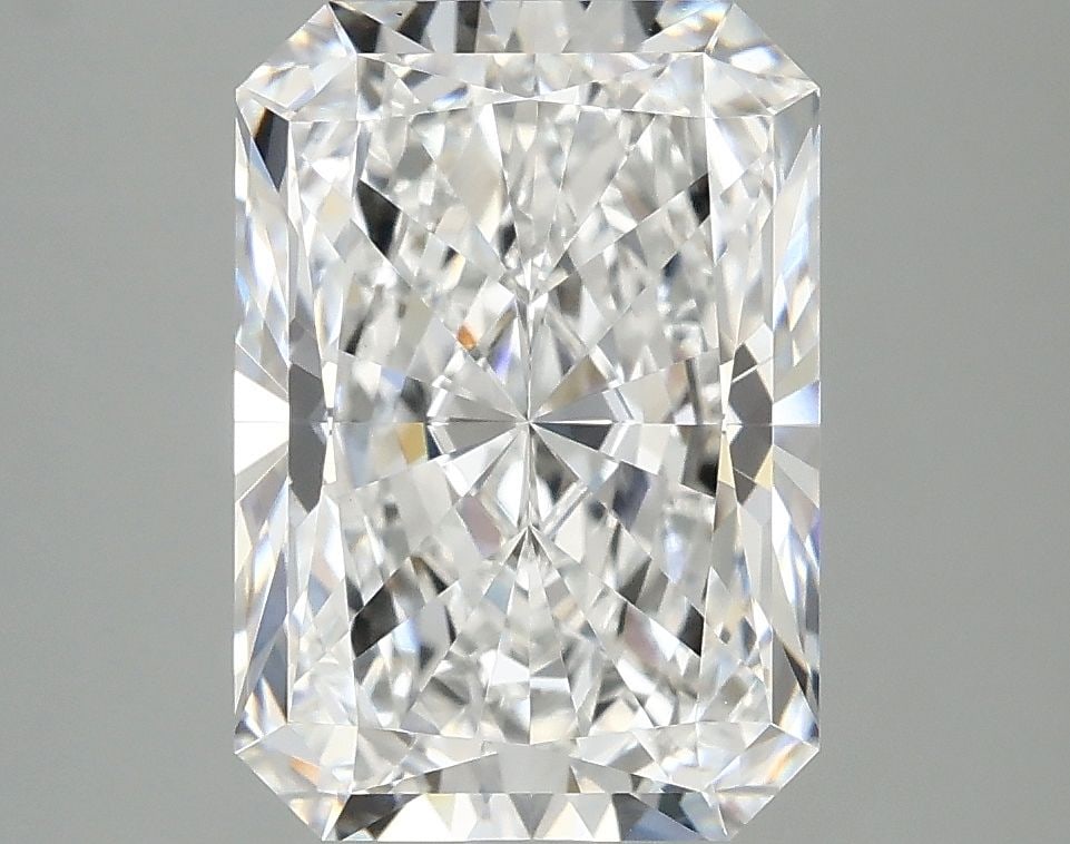 IGI Radiant 4.05ct E VVS2 - Loose Lab Diamond: IGI Radiant 4.05ct E VVS2 - Loose Lab Diamond Item Specifics: Source: This Is A Real Diamond Grown In A Lab Not Mined. Carat: 4.05 Cut: - Color: E Clarity: VVS2 Polish: EX Symmetry: EX Measurements: 1