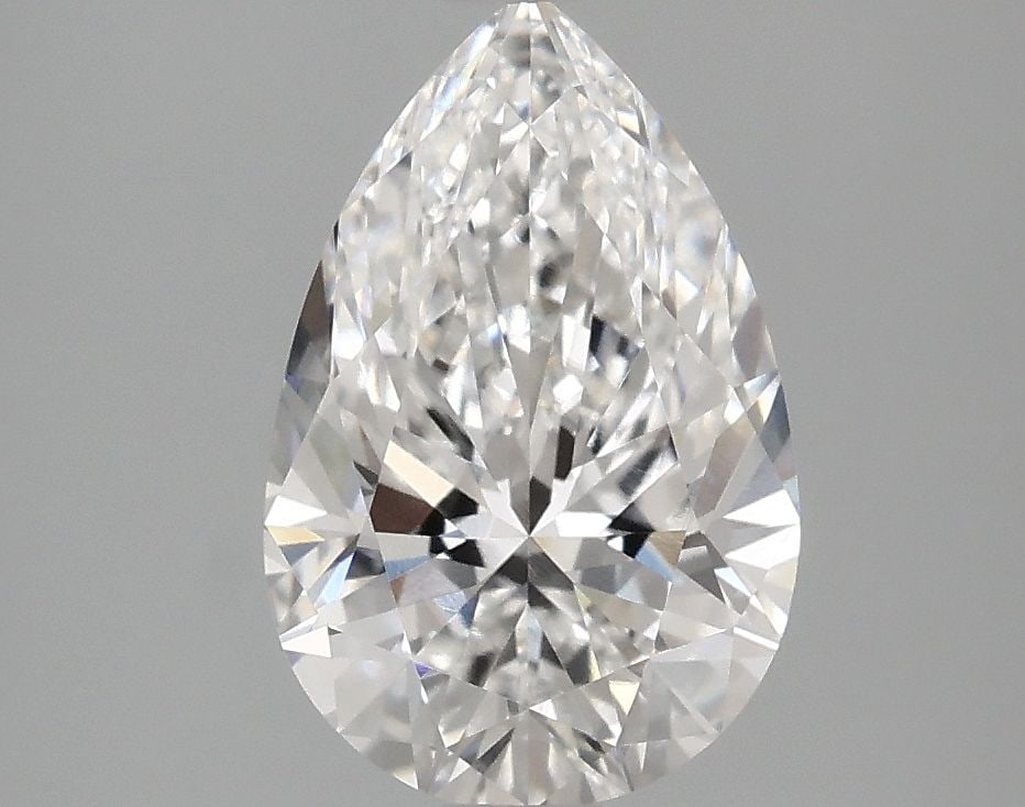 IGI Pear 1.92ct E VVS2 - Loose Lab Diamond: IGI Pear 1.92ct E VVS2 - Loose Lab Diamond Item Specifics: Source: This Is A Real Diamond Grown In A Lab Not Mined. Carat: 1.92 Cut: - Color: E Clarity: VVS2 Polish: EX Symmetry: EX Measurements: 10.6